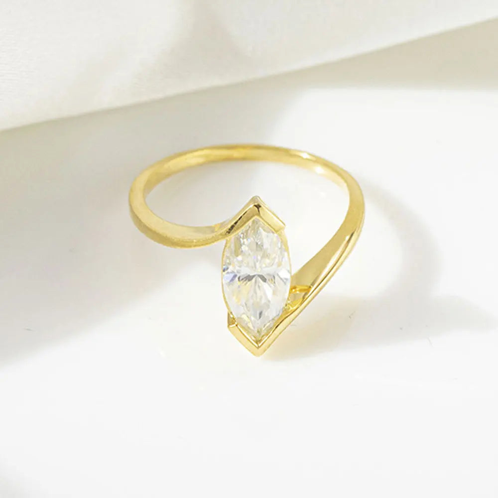 1ct Pear Cut Moissanite Solitaire Ring for Women | D VVS1 Lab Diamond Fine Jewelry Solid 925 Silver Wedding Ring